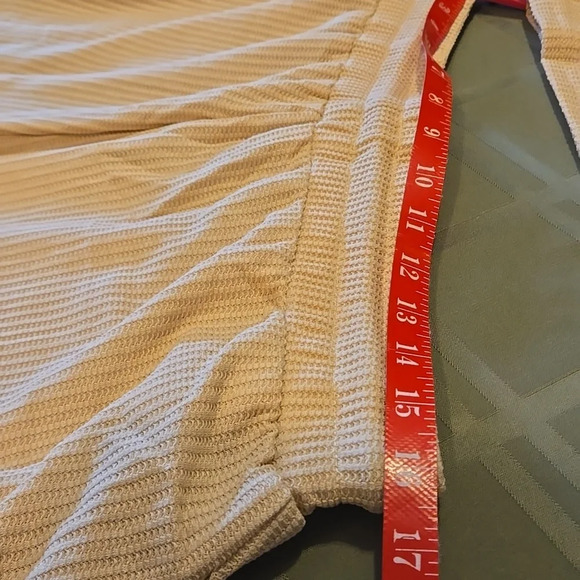 Dressin 2pc Ribbed Fabric Racerback Crop Top & Shorts / Drawstring Women size XL - Picture 7 of 14